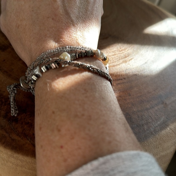 Stella and Dot Wrap Bracelet - Picture 3 of 4